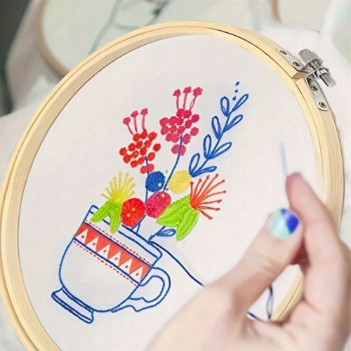 NICI DO HAFTOWANIA WYSZYWANIA MIX KOLORÓW W ETUI NA PREZENT 80 sztuk x 8 m