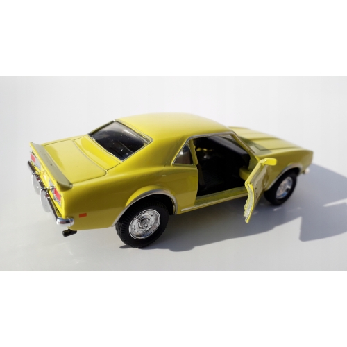 Chevrolet Camaro Z28 metalowy kolekcjonerski model samochodu1:34 welly Ż