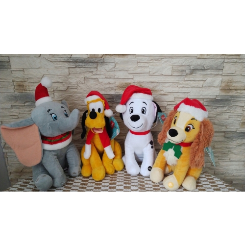 Maskotka Disney Słoń Dumbo siedziący z dźwiękami w Świątecznej czapce 30cm