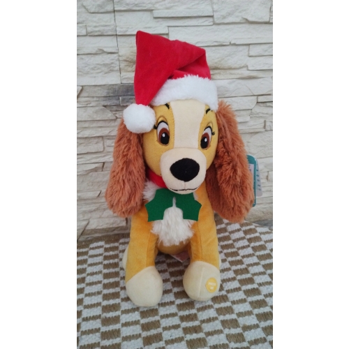 Maskotka Disney Słoń Dumbo siedziący z dźwiękami w Świątecznej czapce 30cm