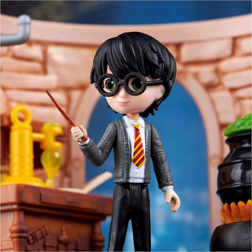HARRY POTTER LEKCJA ELIKSIRÓW FIGURKA AKCESORIA