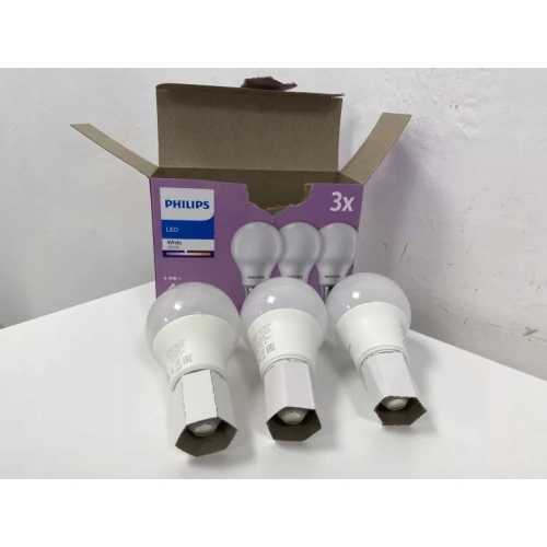 3 X ŻARÓWKI PHILIPS LED 470 LUMENÓW BIAŁE 3000KW E27 220-240V AC 50/60Hz