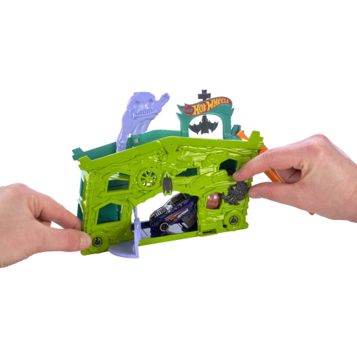 Tor samochodowy City Blaze Garaż Duchów Ghost Garage Hot Wheels FJN38