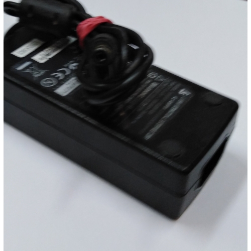 Zasilacz LI SHIN 0322B1224 (12V - 2A)